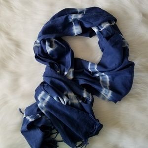 Oversized Blue Tie-Dye Scarf